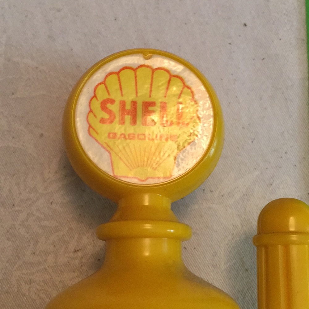 Yellow Shell gas pump telephone - Picture 8 of 12